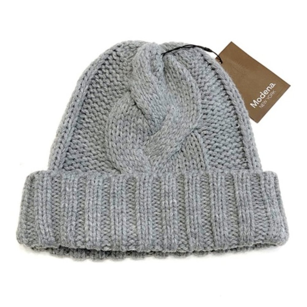 NWT Modena Chunky Knit Women's‎ Beanie Gray